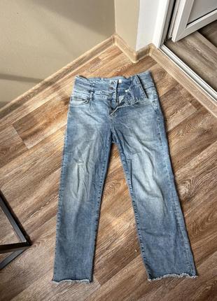 Светло-голубые джинсы на высокой талии liberty👖 с необработанным низом прямые