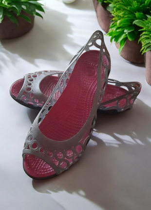Балетки/мильниці/в'єтнамки,бренд pink crocs adrina flat w7,р.37-38