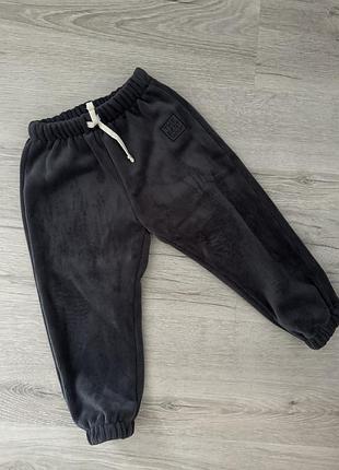 Теплые брюки zara
