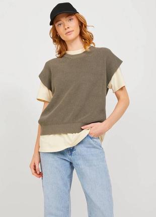 Желетка  жіноча jjxx