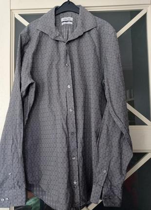 Базова рубашка