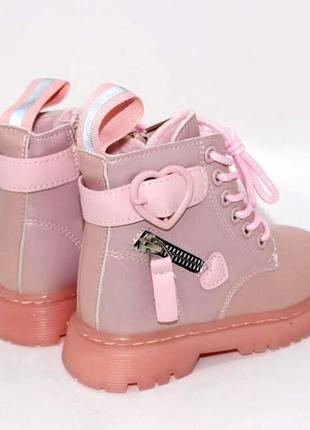 Рожеві осінні черевики для дівчинки рожевий4 фото