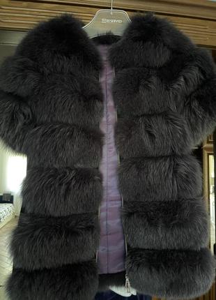 Жилетка хутряна чорнобурка
