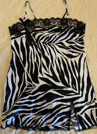 Victoria’s secret  сексуальна сорочка з трендовим тваринним повноти