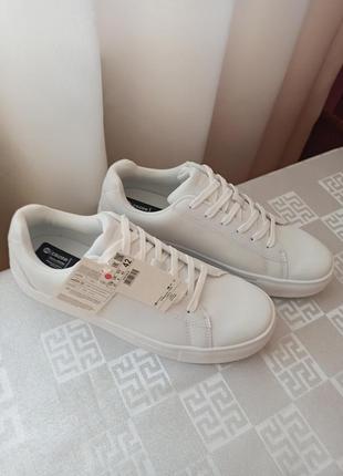 Кроссовки мужские cropp на осенний сезон.