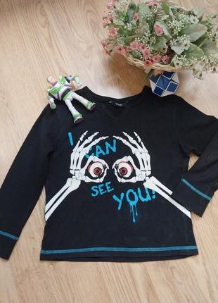 Футболка с длинными рукавами