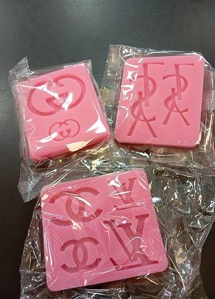 Силіконові форми бренд