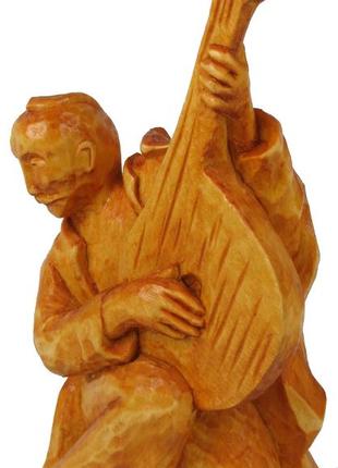Статуетка ручної роботи з дерева козак бандурист2 фото