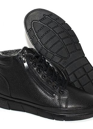 Зимові чоловічі черевики з натуральної шкіри чорний2 фото