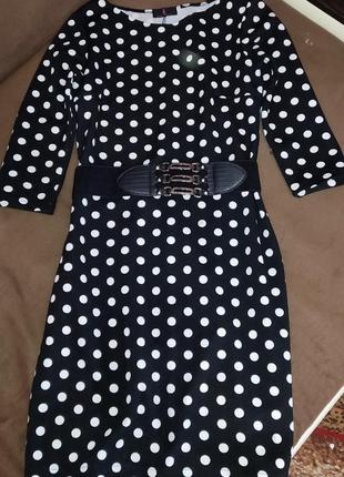 Женское платье 44 размер.