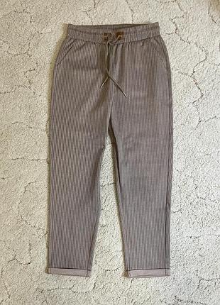 Легкі брючки