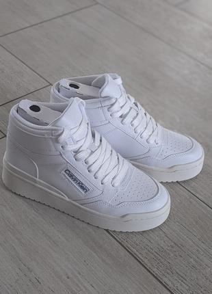 Белые кеды высокие кроссовки хайтопы