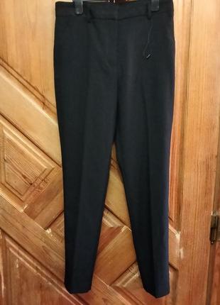 Класичні чорні штани