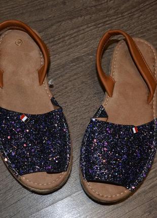 Босоніжки розмір 37-38