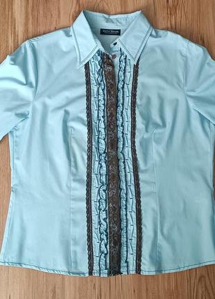 Сорочка жіноча класична з вставками з гіпюру.
