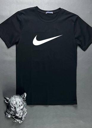 Мужская и женская футболка nike3 фото