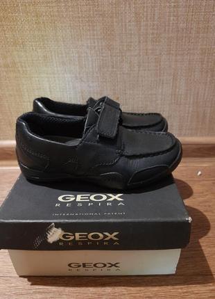 Туфли кожаные новые geox 273 фото