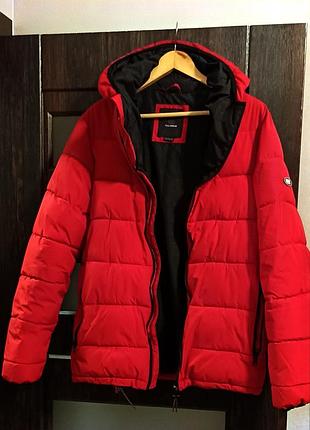 Продам зимову куртку