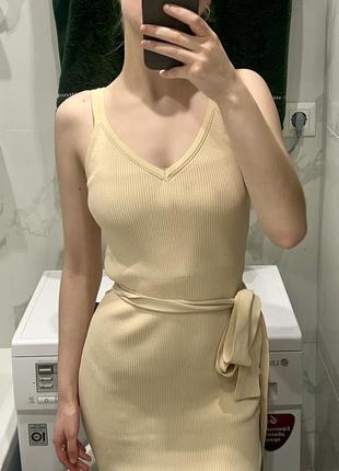 Сукня довга
