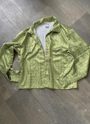 Салатовп шовкова сорочка