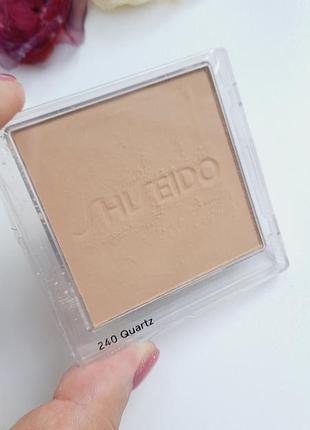 Пудра shiseido synchro skin # 240