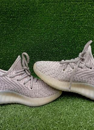 Дитячі кросівки adidas yeezy boost 3505 фото