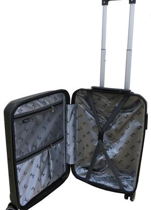 Пластиковый маленький чемодан из полипропилена 40l my polo черный6 фото