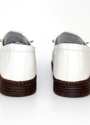Жіночі суперкомфортні шкіряні літні туфлі на гумці колір беж беж8 фото
