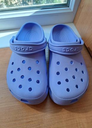 Crocs m7w9 (39-40p)