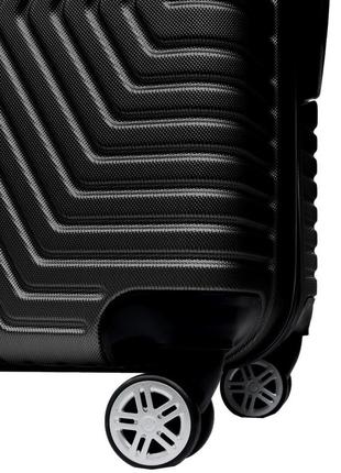 Маленький пластиковый чемодан на колесах 45l gd polo черный4 фото