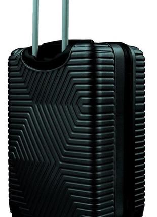 Маленький пластиковый чемодан на колесах 45l gd polo черный2 фото