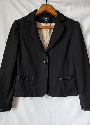 Пиджак женский на пуговице