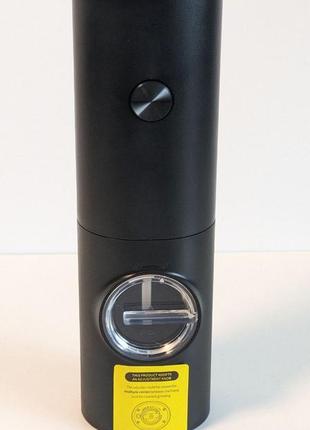 Електрична сільничка і млинок для перцю та спеції