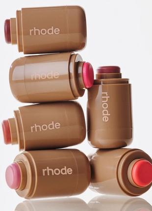 Румяна rhode pocket blush