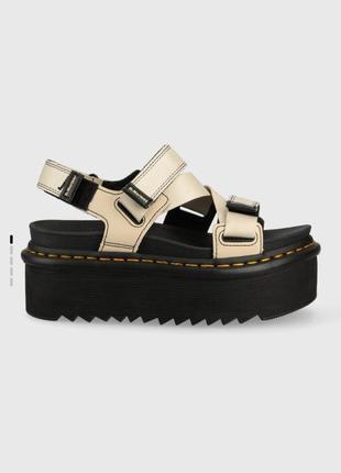Сандалі dr. martens