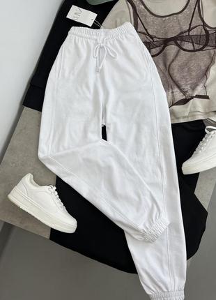Білі джогери від zara