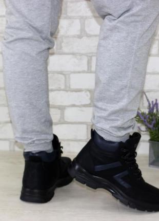 Чоловічі теплі зимові черевики зі шнурівкою чорний4 фото