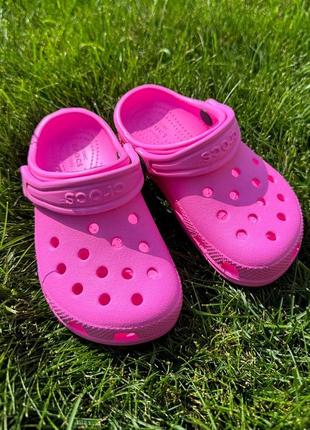 Детские кроксы сабо crocs Black classic clog kids pink розовые лидер продаж crocs Black classic clog kids crocs Black crocs
