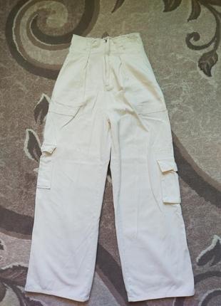 Брюки джинсовые размер 36 stradivarins