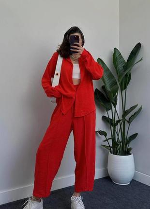 Костюм жіночий