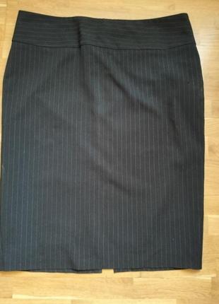 Презентабельная юбка-карандаш 52-54 размера.
