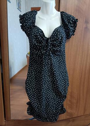 Платье черное в горошек