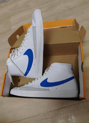 Nike кроссовки