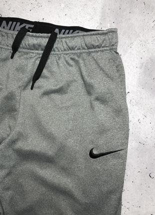 Споритвін штані nike,найк6 фото