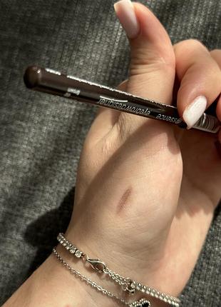 Карандаш для бровей