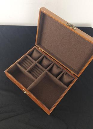 Шкатулочка для 4 часов, запонок, колец обшитая коричневой рогожкой