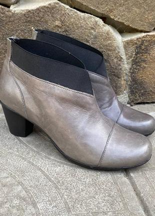 Eram шкіряні черевики, ботильйони,боти