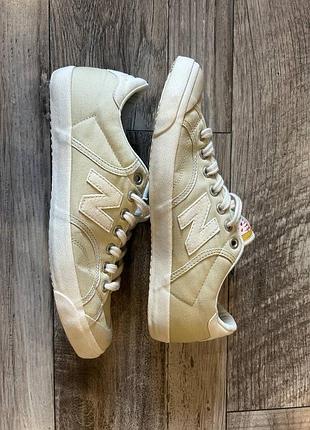 Кеди new balance