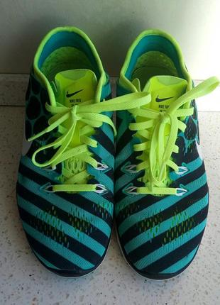 Женские беговые кроссовки nike free t 5.0
704695-401
