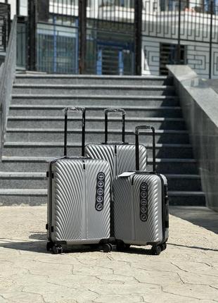 3 шт комплект ударостійка пластикова wings валіза дорожня на колесах польща 4 колеса